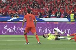 开云体育平台APP-包含爆冷！橄榄球强队意外出局震惊全场的词条