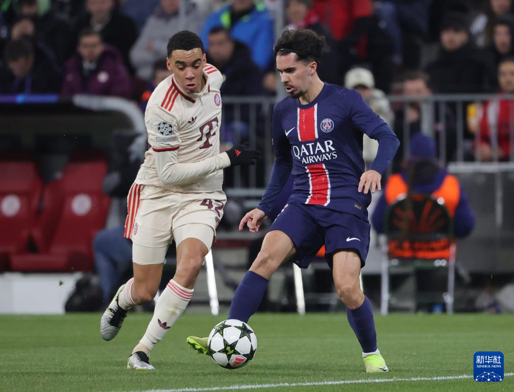 巴塞逆袭拜仁，晋级欧冠半决