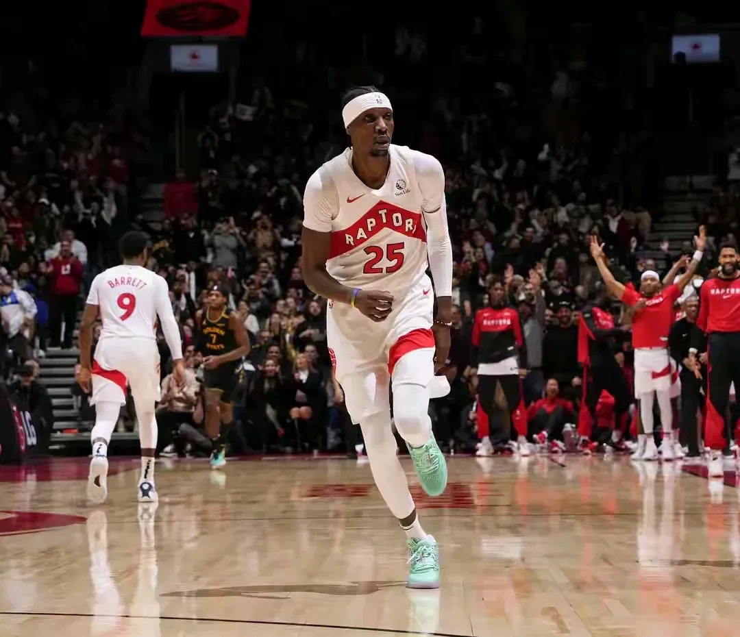 猛龙队后卫球员关键时刻挺身而出的简单介绍