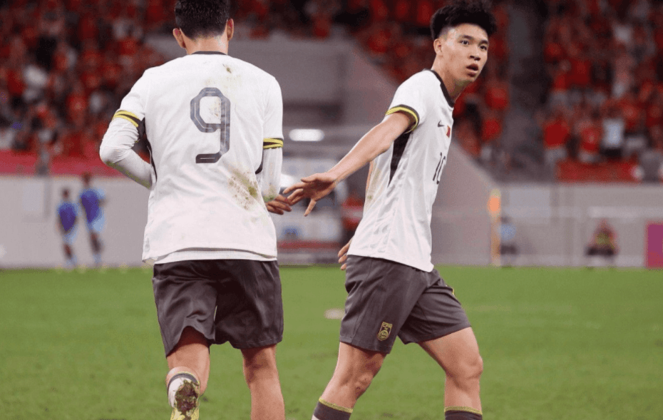 包含特立尼达和多巴哥队以净胜球数晋级的词条