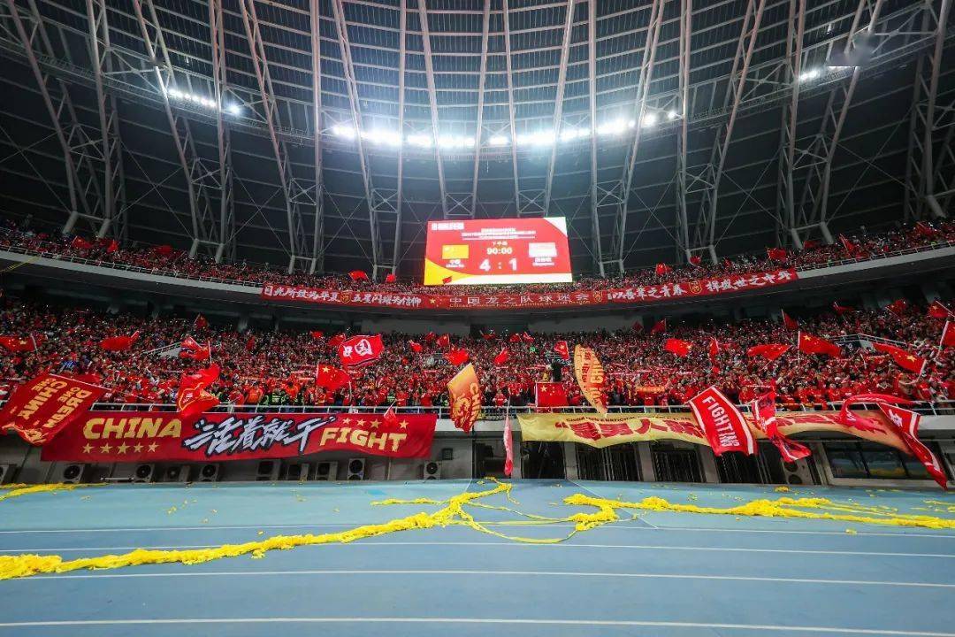 关于零四踢球发挥出色，主场充满信心的信息