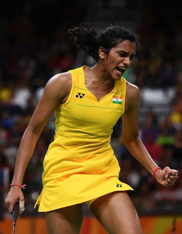 包含日本羽毛球队轻取韩国羽毛球队，辛杜打破历史纪录的词条